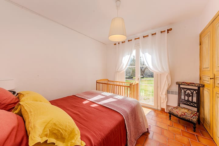 საძინებელი 2