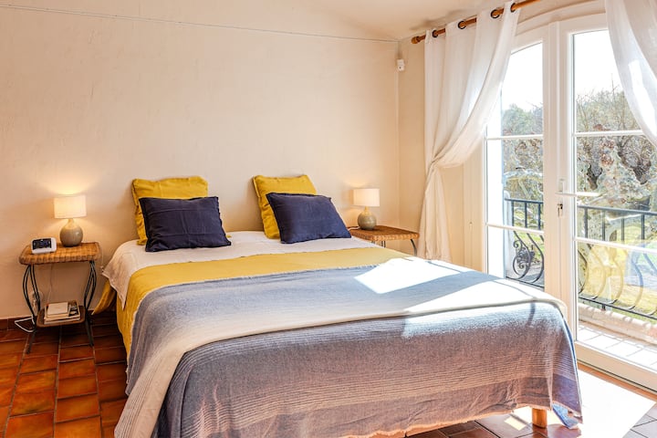 საძინებელი 3