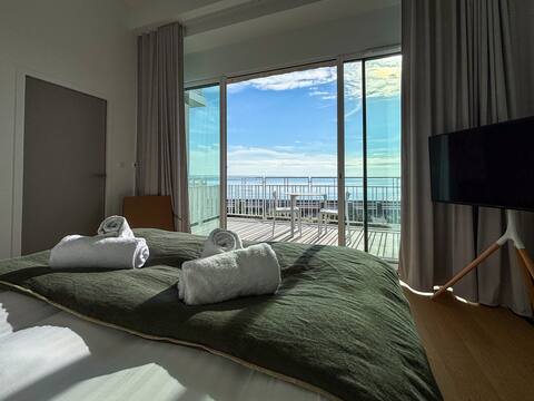 Le castel T2 · T2 Luxury Apartment with Sea View a