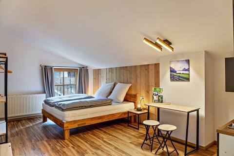 Erfolgreiche Airbnb-Immobilie: Appartement by Blahut Vacation - dg in Ehrwald