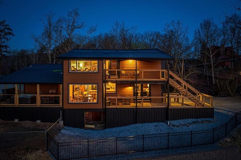 3 Kings Chalet cabin in Pigeon Forge - Photo 1