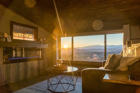 3 Kings Chalet cabin in Pigeon Forge - Photo 3