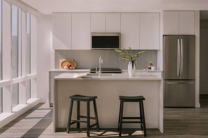 Sonder at Pierce Boston | Superior 2BR Apartment gallery image 2