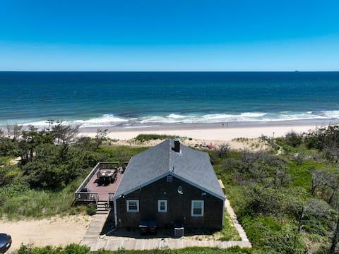 Stunning Waterfront Views, Beach steps away!