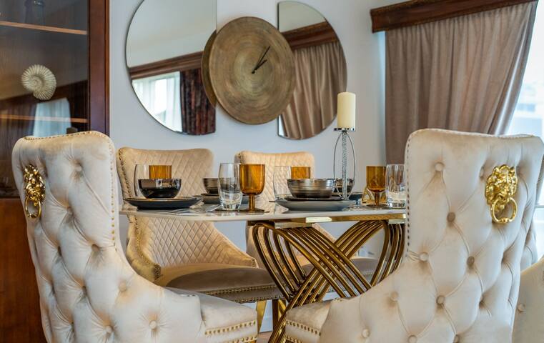 Spacious Penthouse near Hyde Park, London gallery image 3