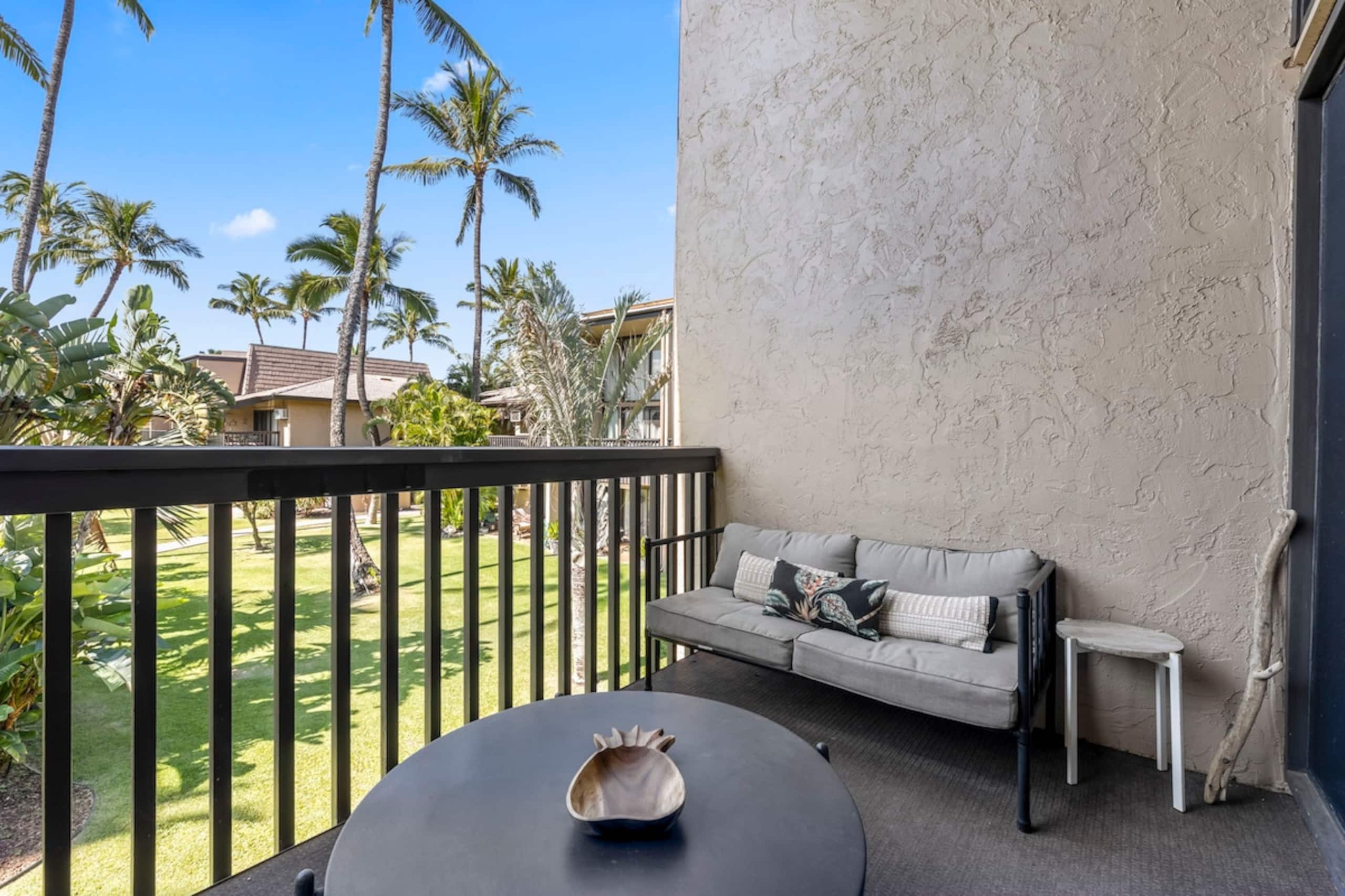 Condo in Kihei · ★4.79 · 2 bedrooms · 3 beds · 2 private baths - Image 33