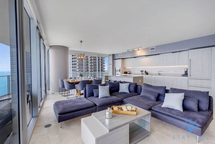 3 BR Apartment – Oceanfront Sky Home gallery image 2