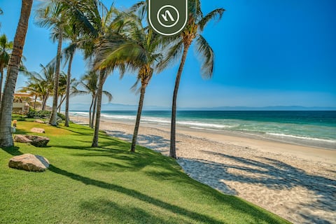 Oceanfront 4 BR Condo in Punta Mita - Pool - Beach