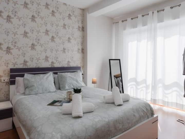Tuguest Dílar Apartment - Granada