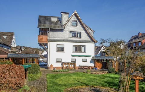 2 bedroom gorgeous apartment in Finnentrop