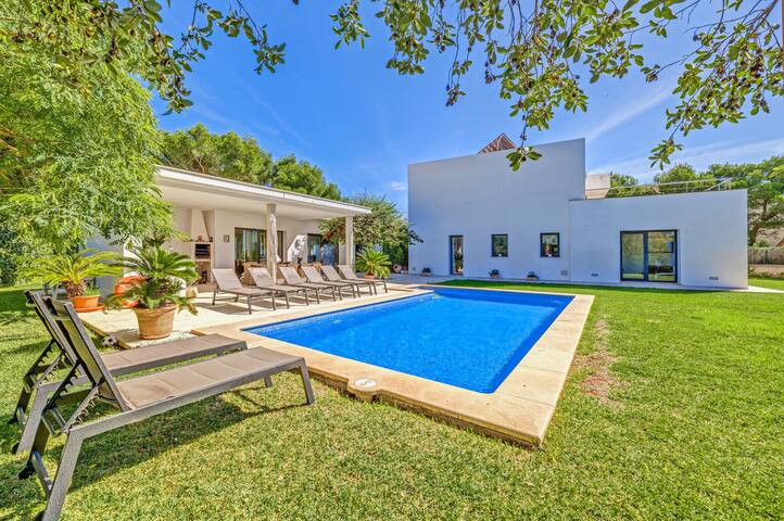 Mon Obert Cala Serena gallery image 2