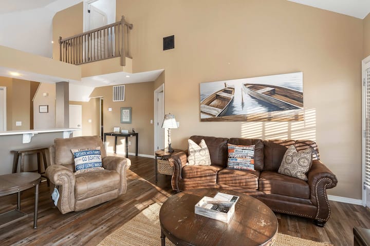 Lazy Lookout Mo – Spacious 3 Bdr, Great Location! - Branson, MO