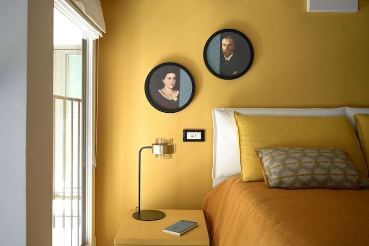 The Yellow; Luxury Loft in the center of Milan