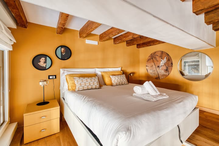The Yellow; Luxury Loft In The Center Of Milan - Milan
