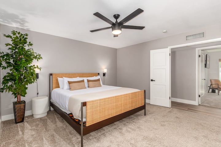 Dhomë gjumi e madhe kryesore me krevat dopio "king