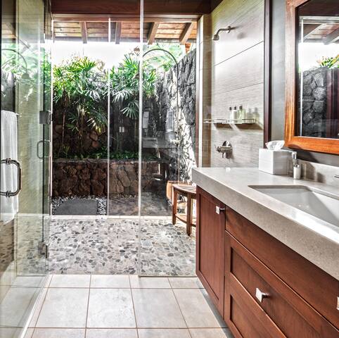 Lodge at Kukui’ula Villa 7 W/Private Plunge Pool gallery image 4