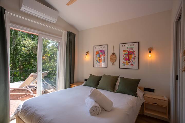 Picasso’s Mountain View Begur gallery image 4