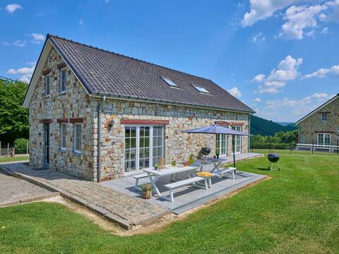 Ardennes group house with fireplace and garden