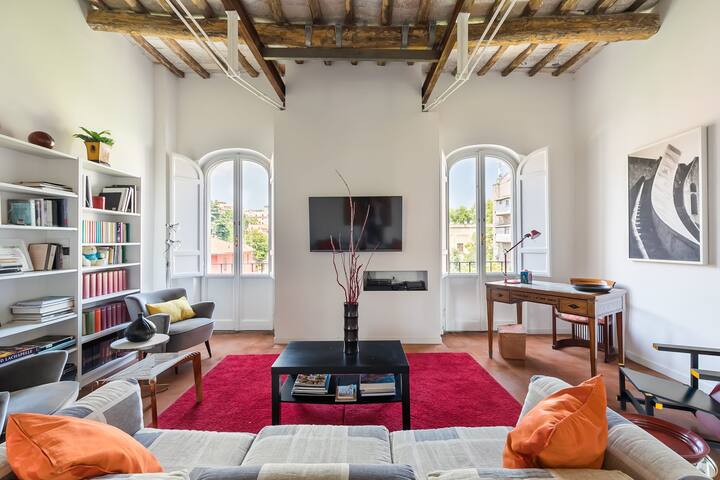 Trastevere Charming Penthouse by Romeloft gallery image 5