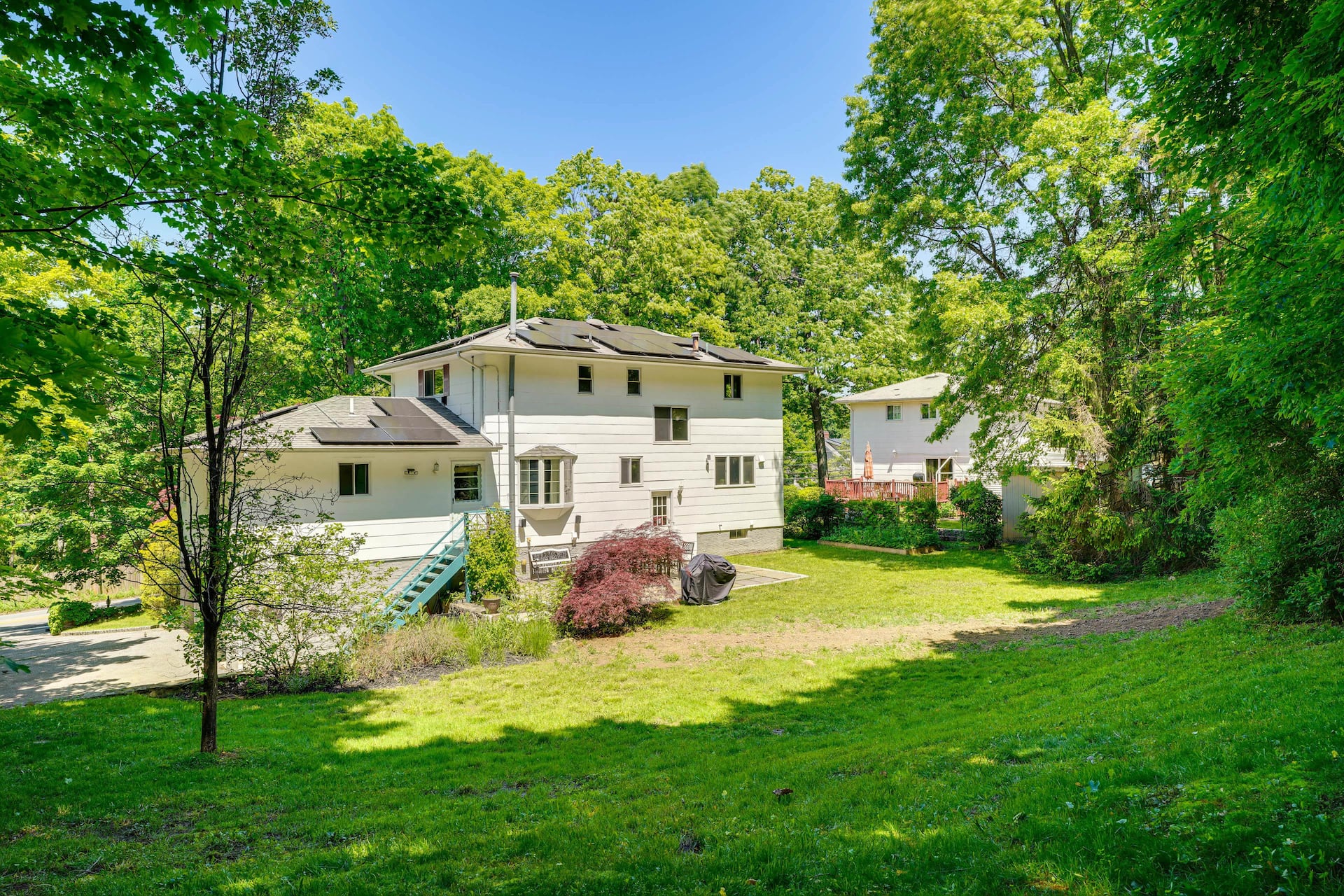 Ossining Vacation Rental Near River Trails & Mta