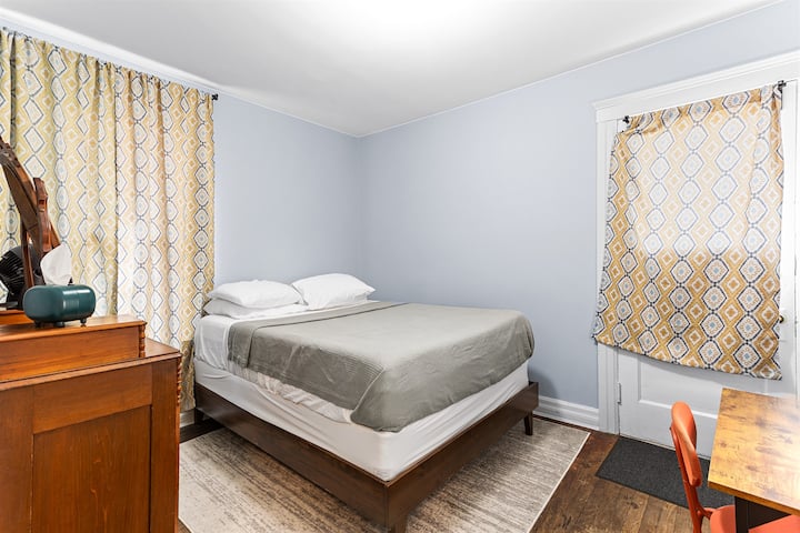 غرفة النوم 1