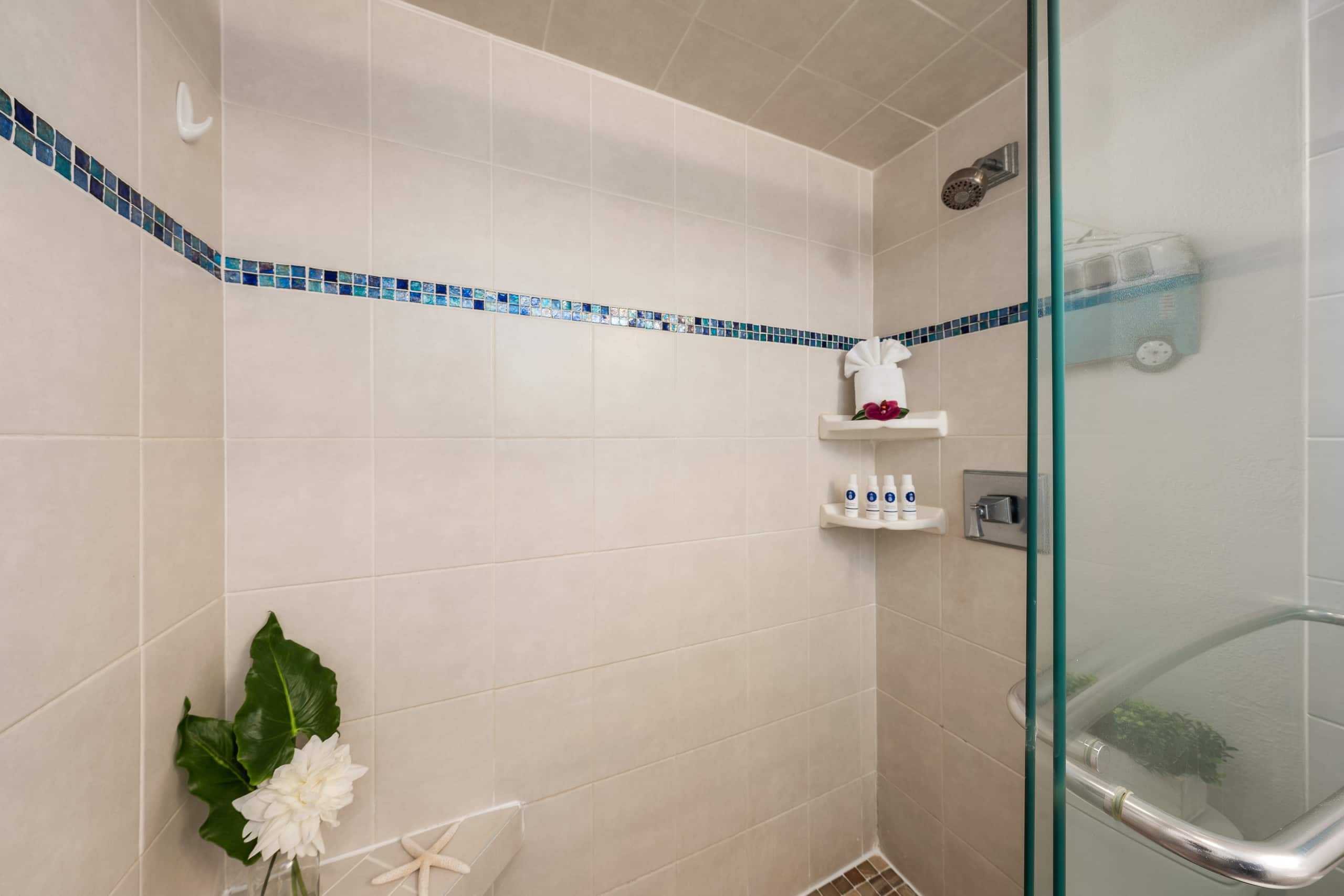 Condo in Kihei · ★4.94 · 2 bedrooms · 4 beds · 2 baths - Image 26