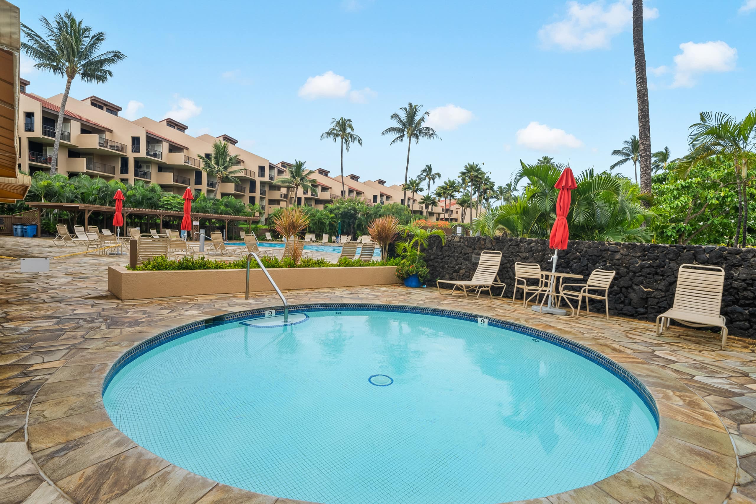 Condo in Kihei · ★4.94 · 2 bedrooms · 4 beds · 2 baths - Image 38