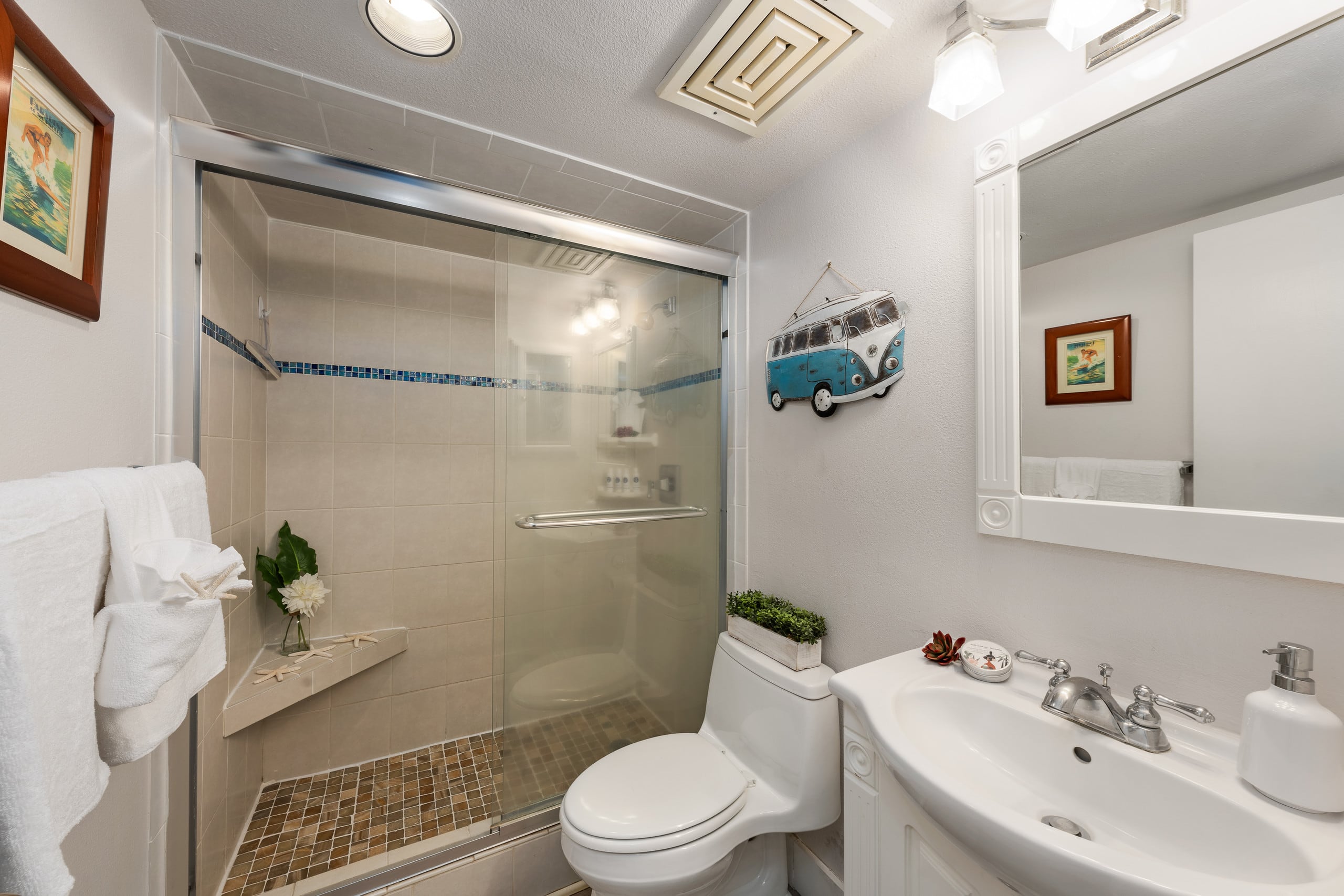Condo in Kihei · ★4.94 · 2 bedrooms · 4 beds · 2 baths - Image 31
