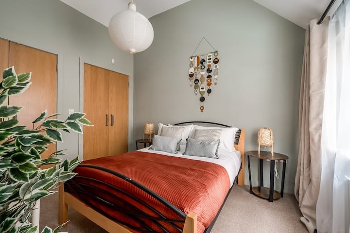 Family Somerset Mews