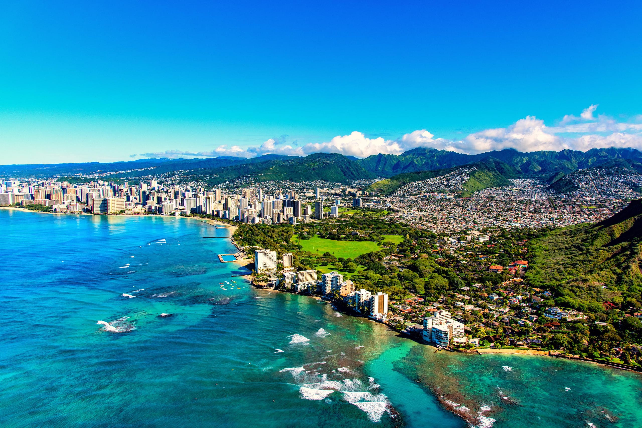 Condo in Honolulu · ★4.17 · Studio · 1 bed · 1 bath - Image 14