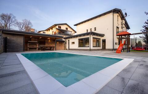 Cozy home in Karlovac with sauna
