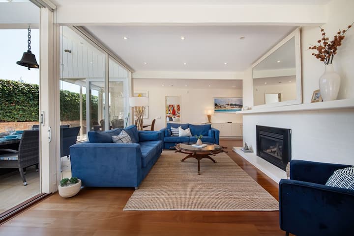 Skomer House Portsea With Gas Heated Pool - Portsea