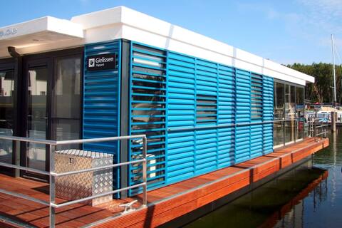 Houseboat for 4 guests with 45m² in Peenemünde (251102)