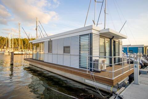 Houseboat for 4 guests with 45m² in Peenemünde (251103)