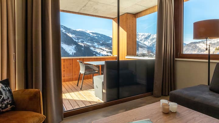 Luxury 8p appartment near the ski area