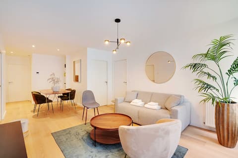 Attractive 2 bedroom apartment - Levallois-Perret
