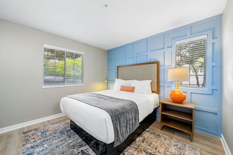 Top Airbnb: Newly Renovated Atlanta Condo Prime Buckhead, Atl in Garden Hills