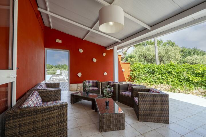 Casale dello zio, private wood gallery image 5