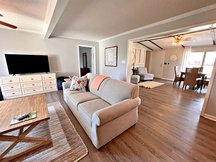 Oakridge Cottage - Orange Beach, AL