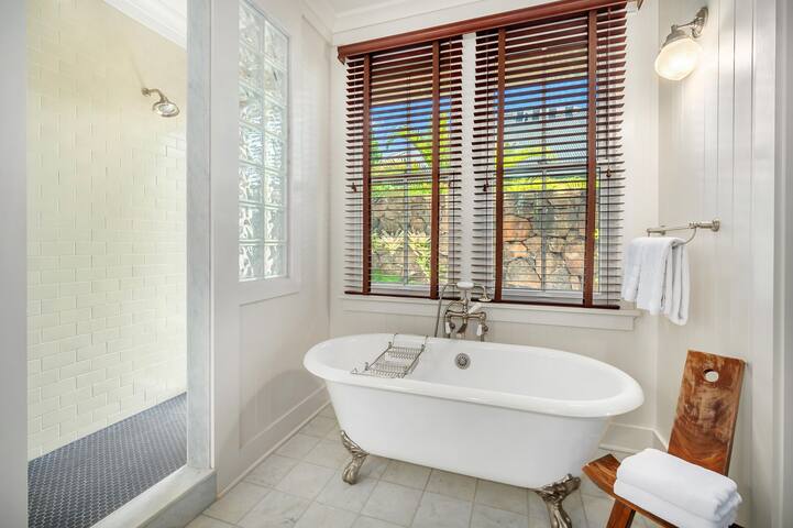 Lodge at Kukui’ula Cottage | 5 gallery image 2