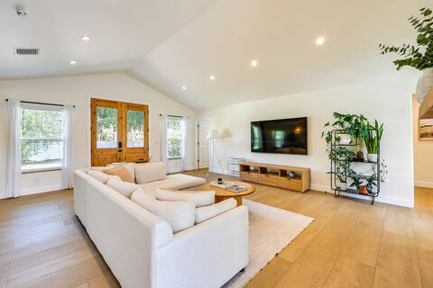 Naples Duplex Home w/ Private Pool & Lanai!