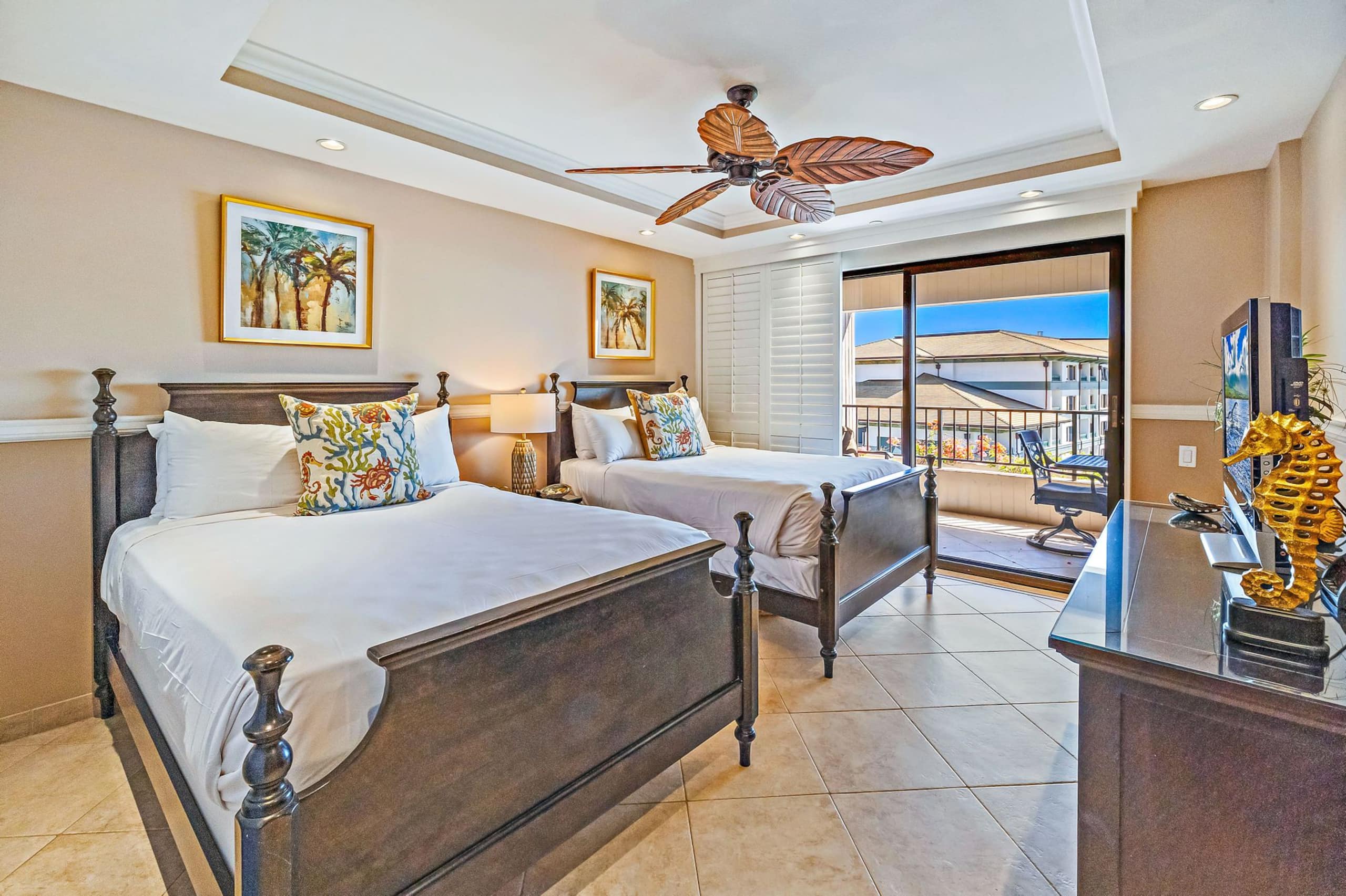 Condo in Lahaina · ★5.0 · 3 bedrooms · 5 beds · 2 shared baths - Image 28