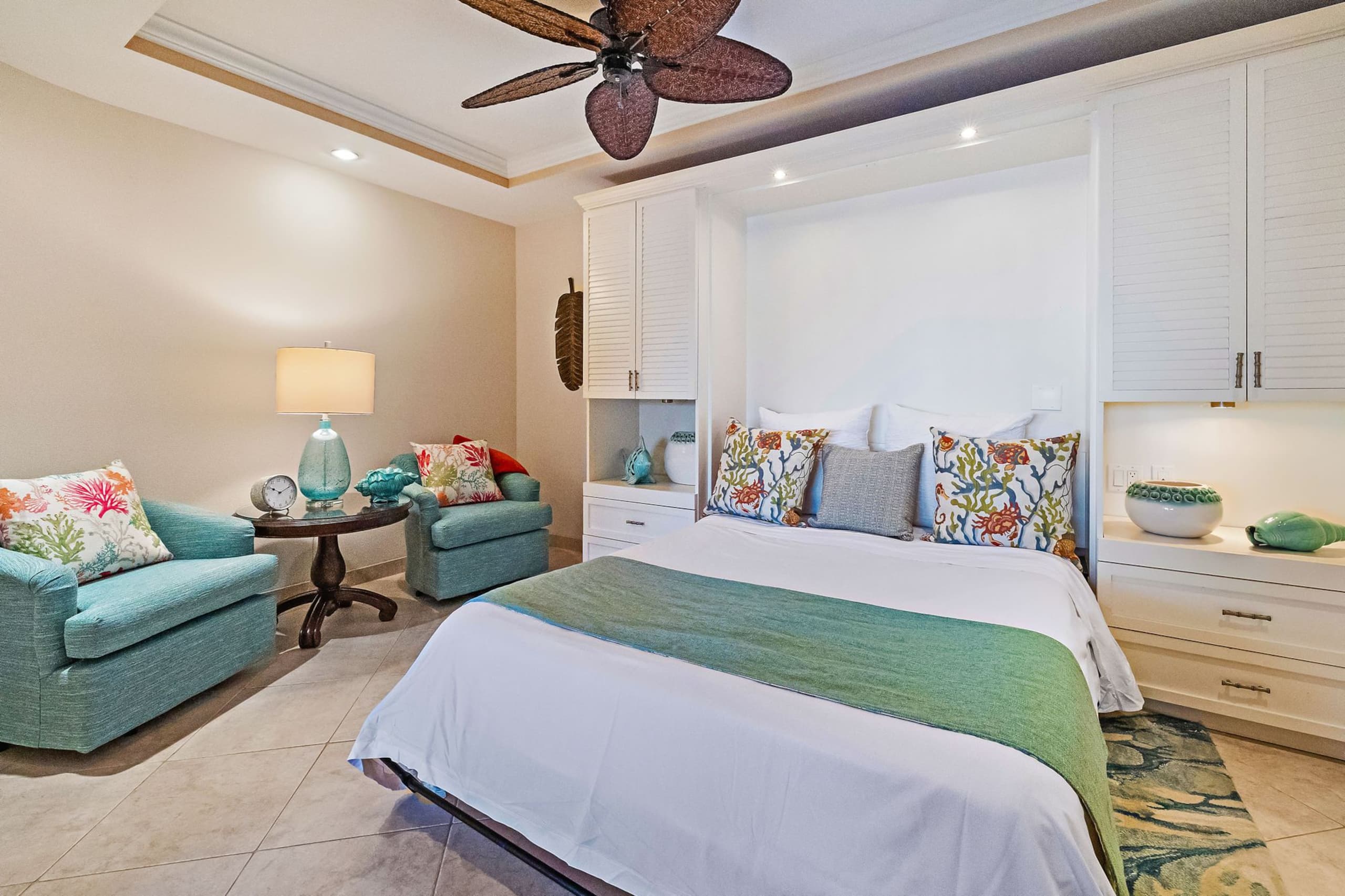 Condo in Lahaina · ★5.0 · 3 bedrooms · 5 beds · 2 shared baths - Image 31