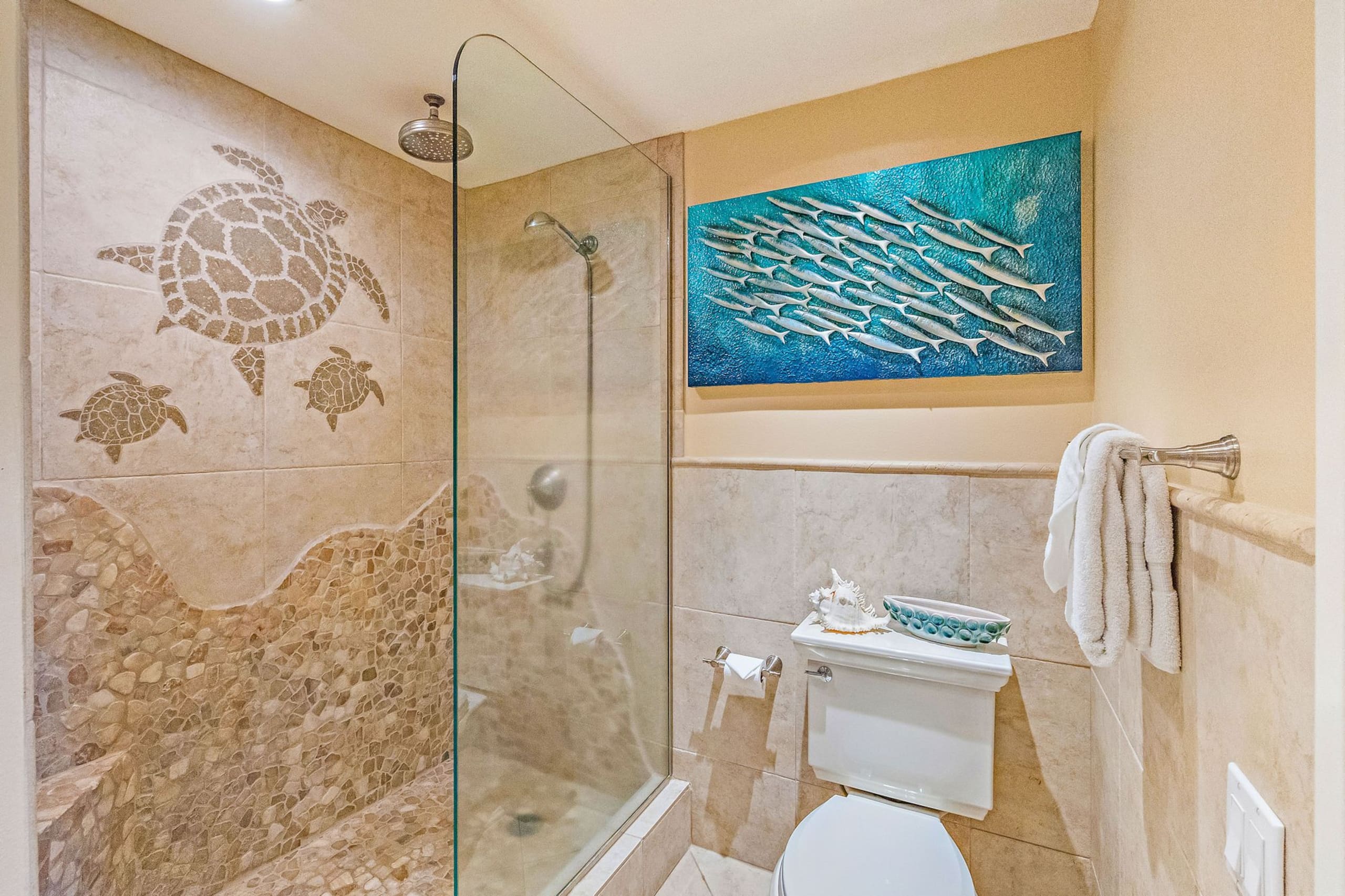 Condo in Lahaina · ★5.0 · 3 bedrooms · 5 beds · 2 shared baths - Image 34