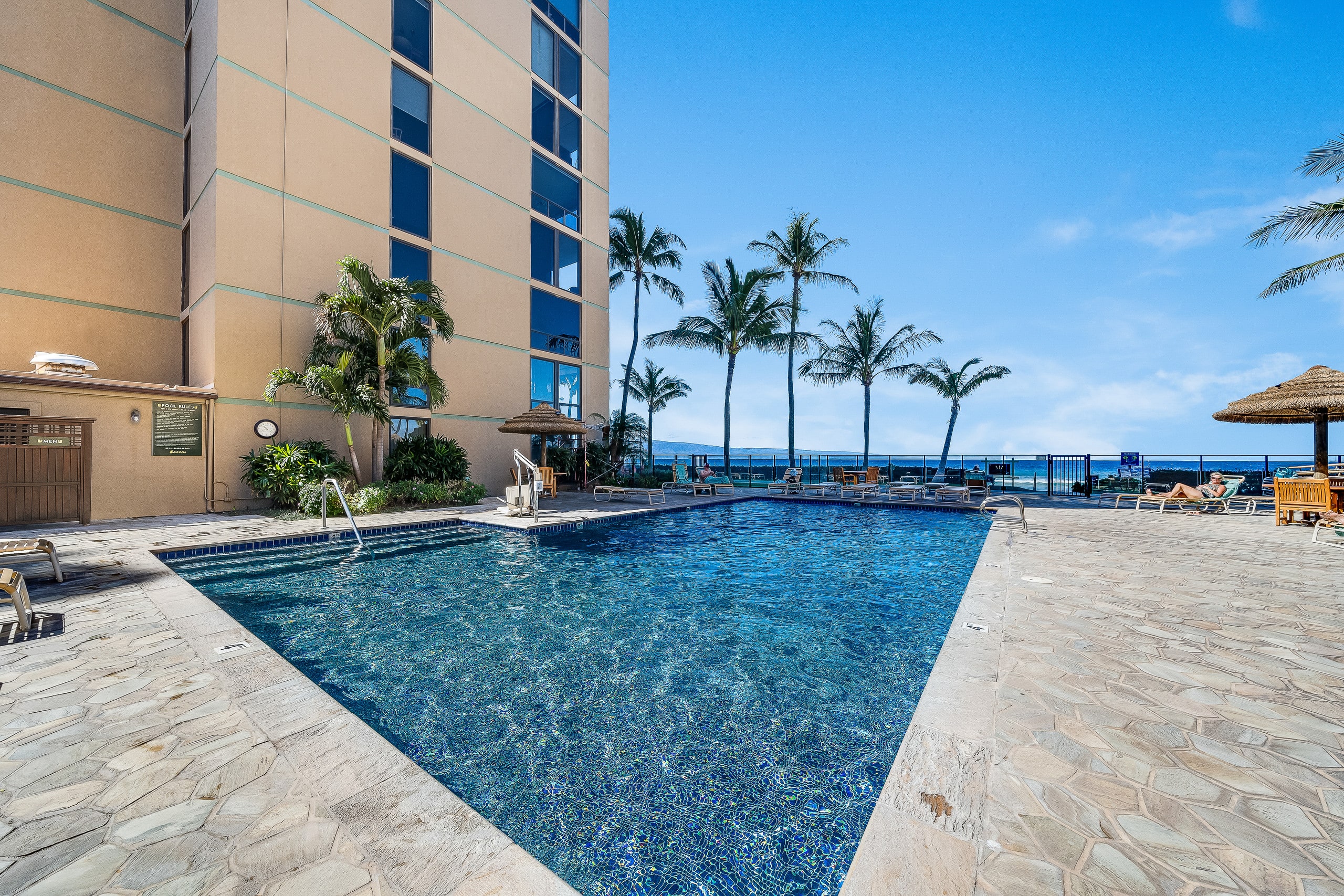 Condo in Lahaina · ★4.89 · 1 bedroom · 1 bed · 1 bath - Image 33