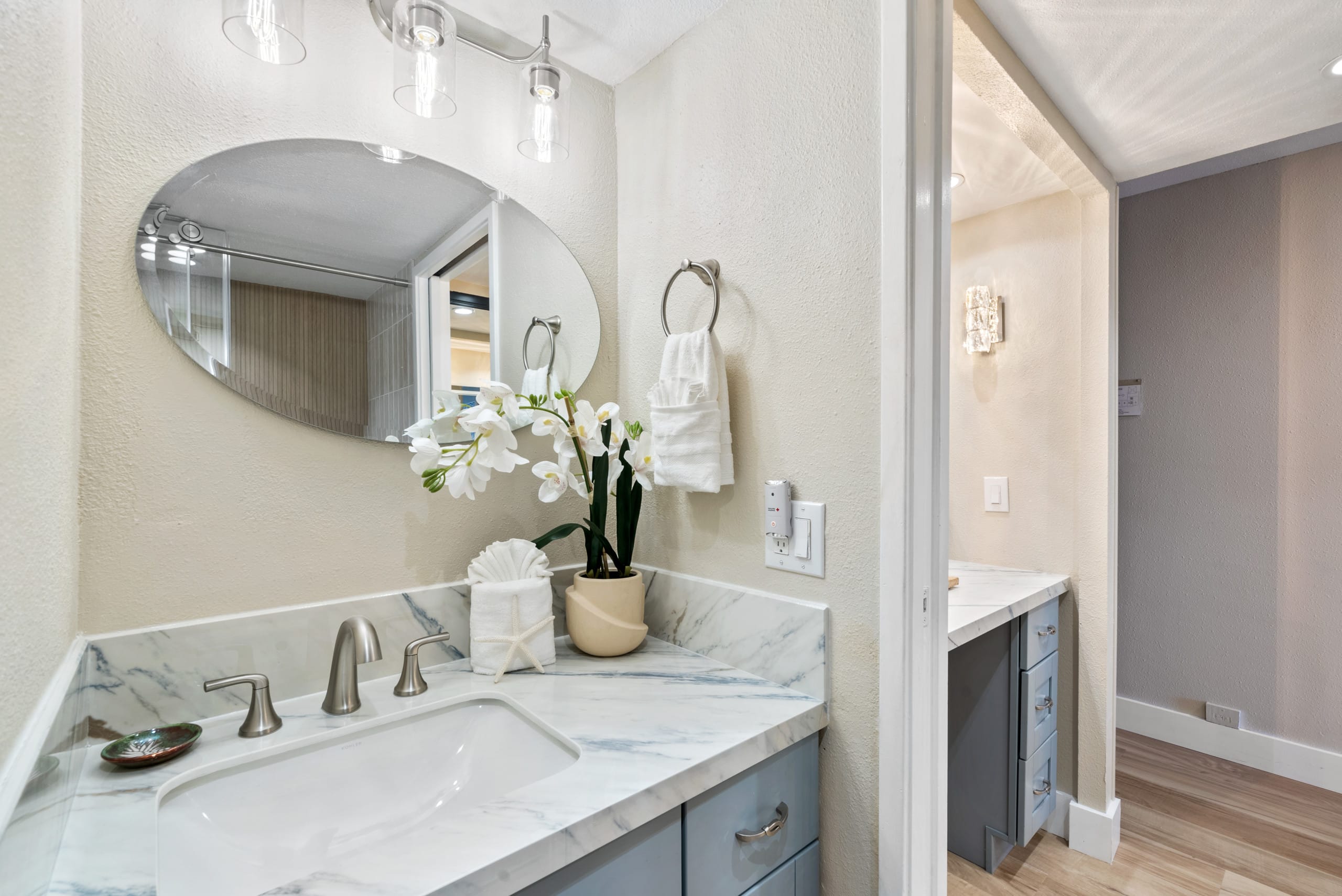 Condo in Lahaina · ★4.89 · 1 bedroom · 1 bed · 1 bath - Image 10