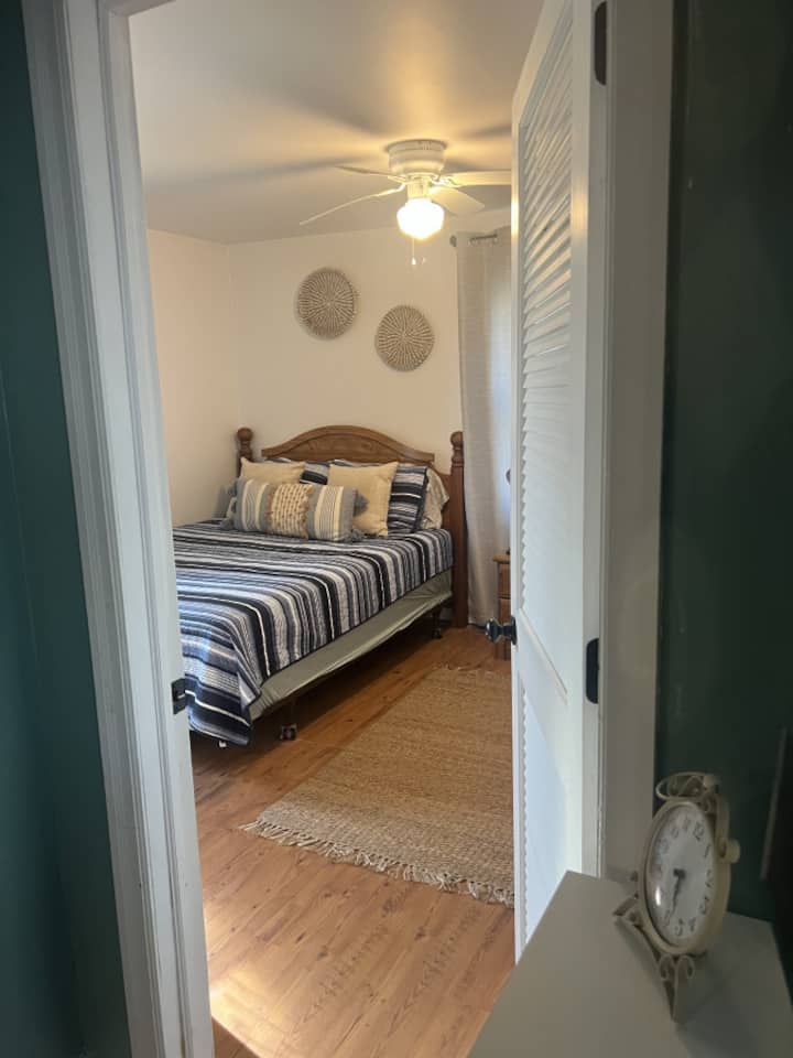 Спалня Master Queen със смарт телевизор