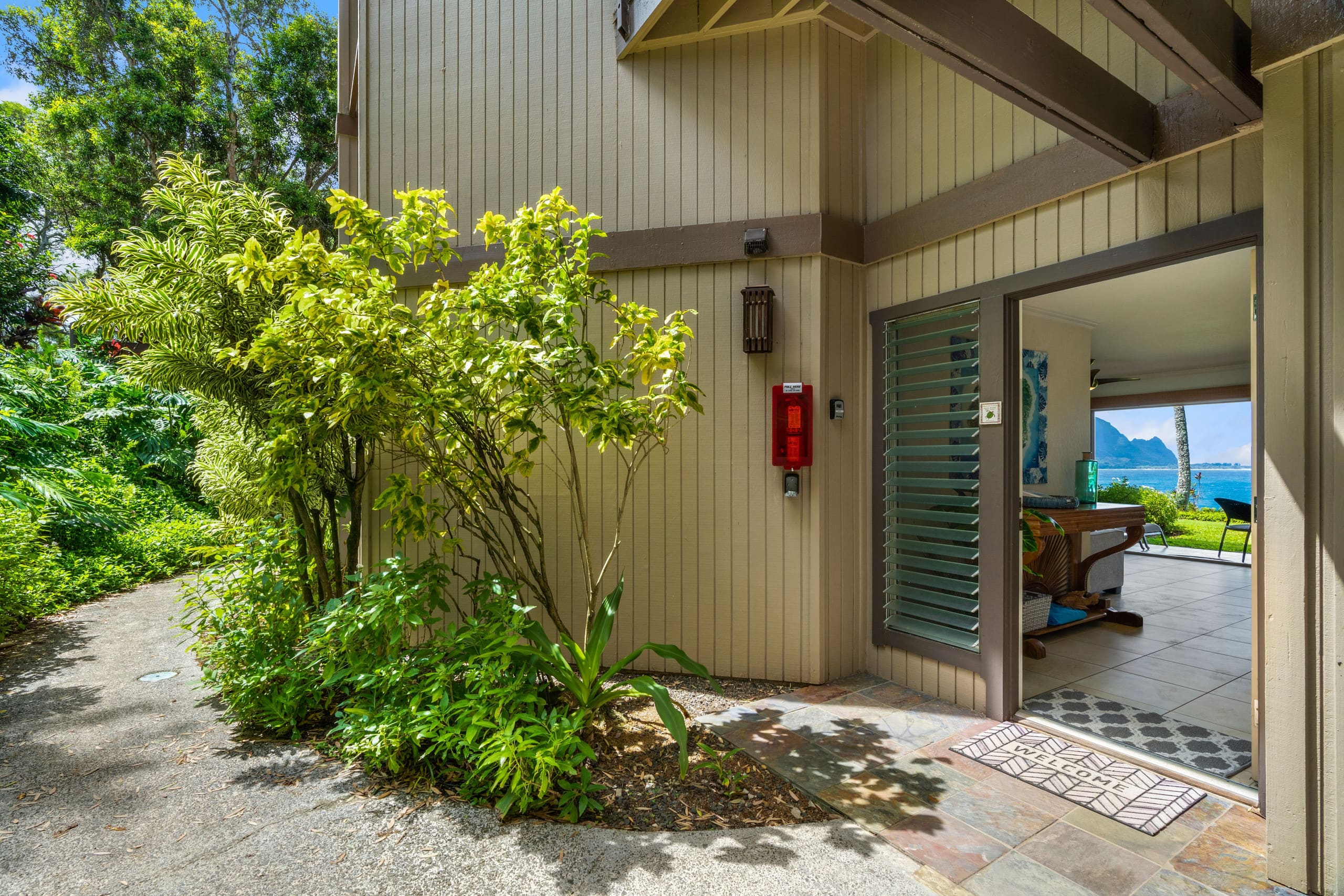 Condo in Princeville · ★4.94 · 1 bedroom · 1 bed · 1 bath - Image 19
