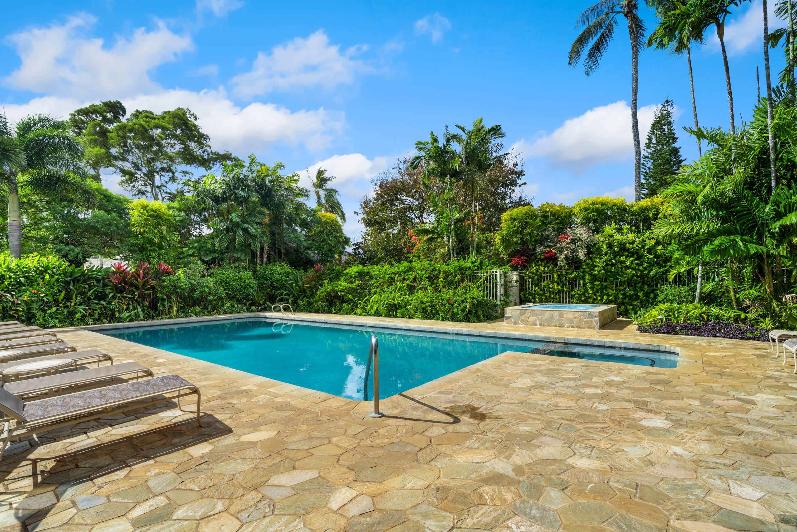 Condo in Princeville · ★4.94 · 1 bedroom · 1 bed · 1 bath - Image 24