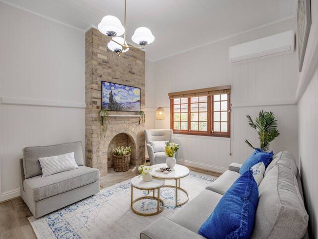 Inner-City 6BR Family-friendly House@Highgate Hill gallery image 4